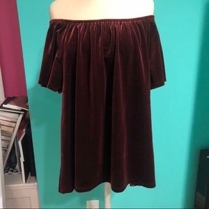 Women’s shirt, Gap, size XL, off the shoulder